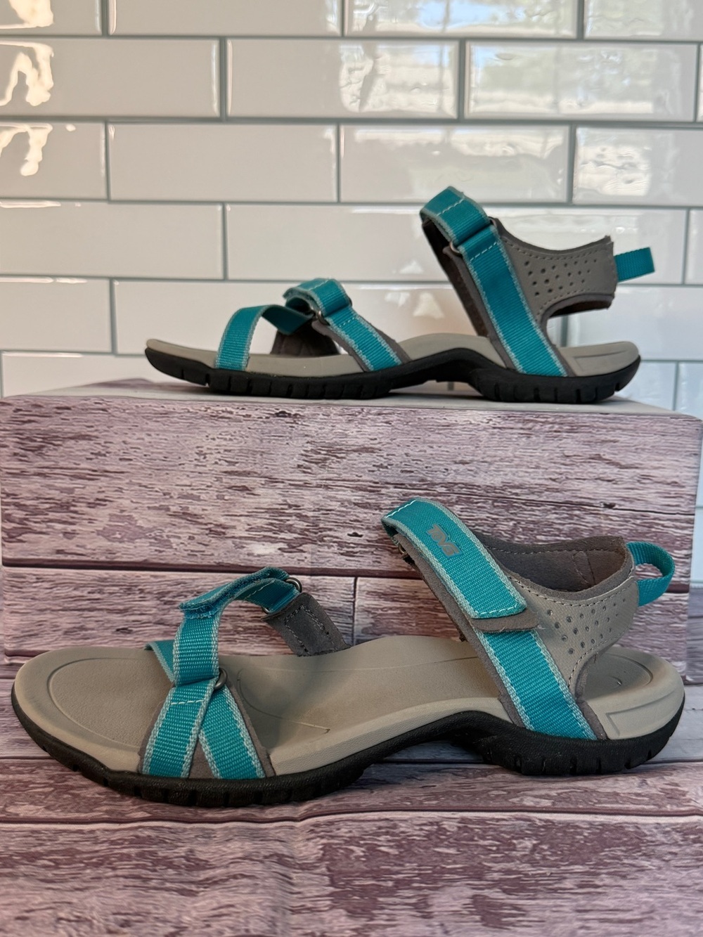 Teva 🩴 Women's Teal Verra Sandal size 5 - Picture 3 of 8